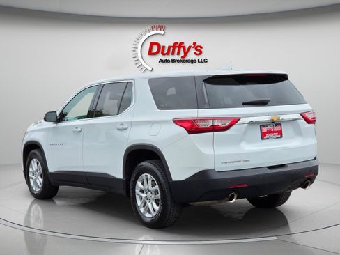 Used 2018 Chevrolet Traverse LS w/ LPO, Floor Liner Package AWD/4WD image 15