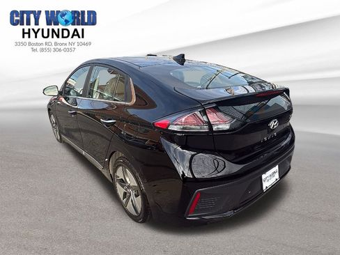 Used 2021 Hyundai Ioniq Limited image 3