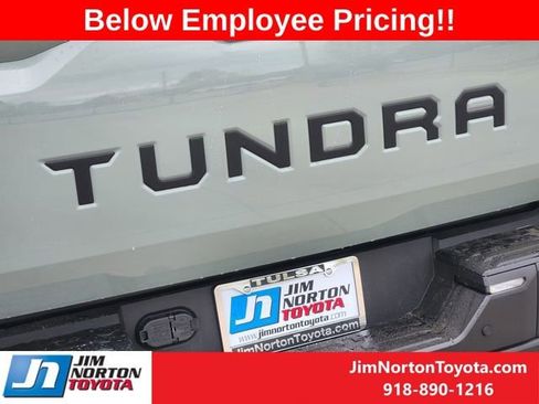 New 2026 Toyota Tundra Limited AWD/4WD image 9