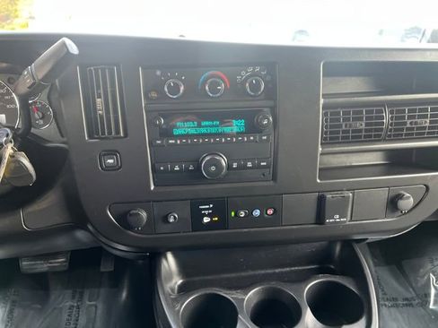 Used 2022 Chevrolet Express 2500 w/ Driver Convenience Package image 27