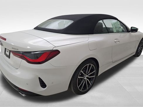 New 2026 BMW 430i xDrive Convertible w/ Premium Package image 9