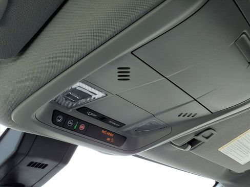 Used 2024 Chevrolet Equinox LT image 17