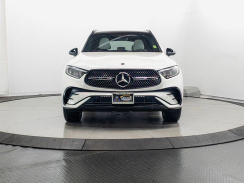 Certified 2026 Mercedes-Benz GLC 300 4MATIC image 2