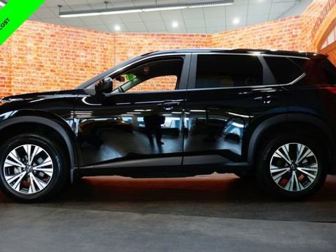 Certified 2023 Nissan Rogue SV AWD/4WD image 4