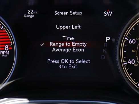 Used 2021 Jeep Cherokee Latitude Lux w/ Comfort/Convenience Group AWD/4WD image 43