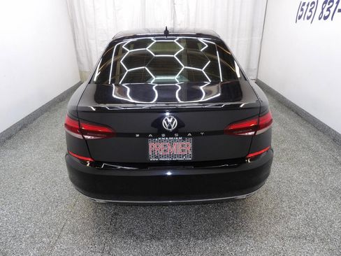 Used 2020 Volkswagen Passat 2.0T SE image 5