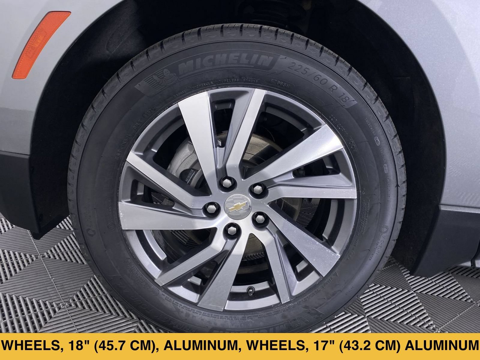 Certified 2024 Chevrolet Equinox LT FWD image 14