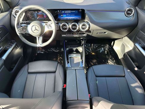 Certified 2025 Mercedes-Benz GLA 250 4MATIC image 10