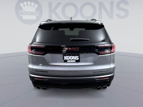 Used 2024 GMC Acadia Elevation w/ Black Edition image 5