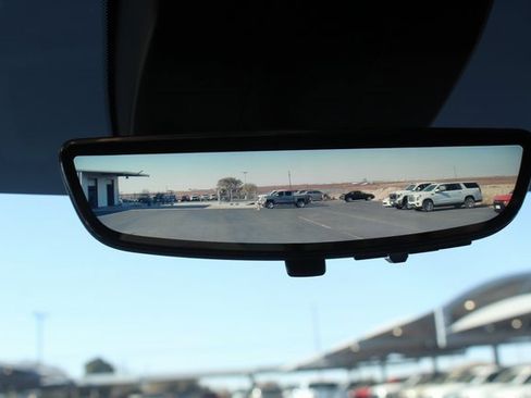 Used 2024 Chevrolet Silverado 1500 High Country w/ Technology Package image 45