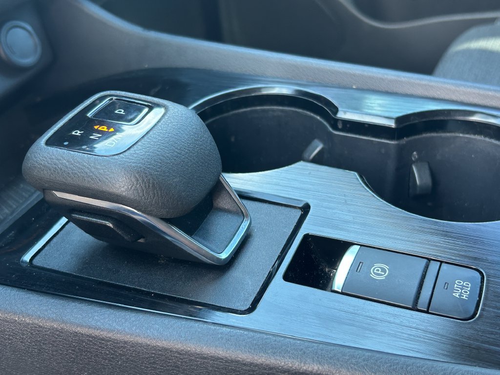 Used 2022 Nissan Rogue SV AWD/4WD image 17
