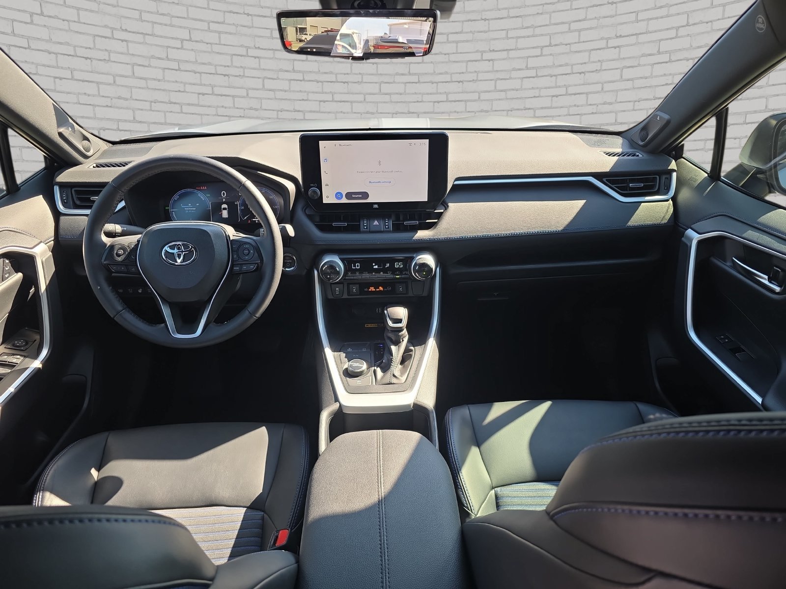 Used 2024 Toyota RAV4 XSE w/ Advanced Technology Package AWD/4WD image 10