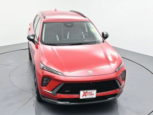 Used 2025 Buick Envision Sport Touring image 4