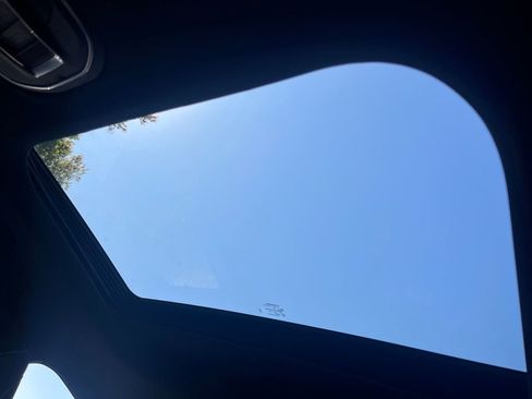 New 2025 Jeep Grand Cherokee L Laredo w/ Luxury Tech Group I image 6