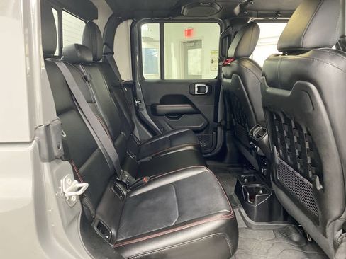 Used 2020 Jeep Gladiator Rubicon image 18