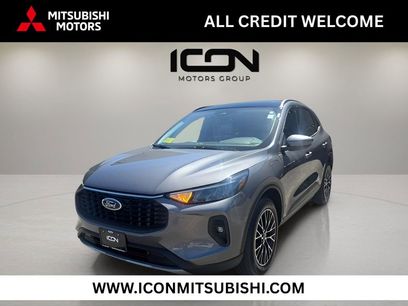 Used 2023 Ford Escape SE