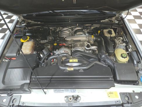 Used 2004 Land Rover Discovery SE image 57