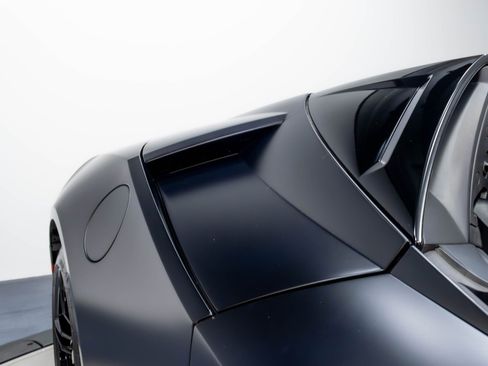 Used 2021 Lamborghini Huracan EVO RWD image 57