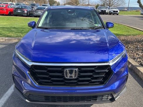 Used 2023 Honda CR-V EX image 3