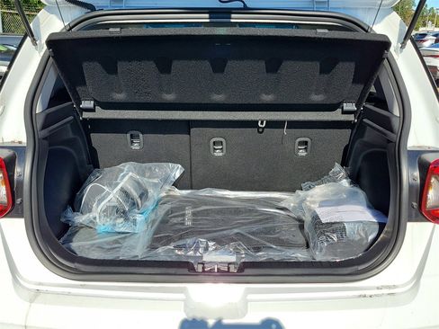 New 2025 Hyundai Venue SEL image 8