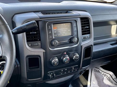 Used 2018 RAM 2500 Tradesman w/ Chrome Appearance Group image 6