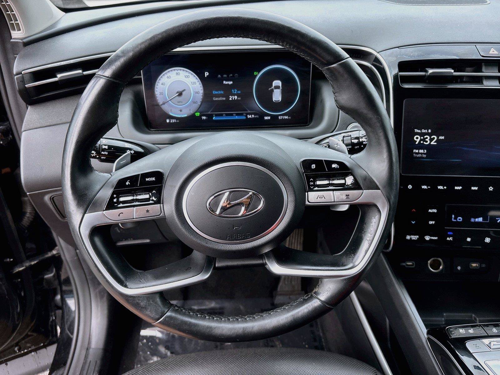 Used 2022 Hyundai Tucson Limited AWD/4WD image 11
