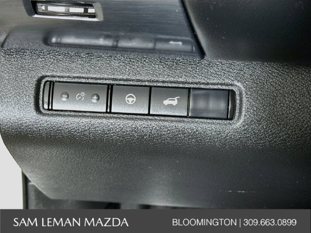 Used 2025 Nissan Pathfinder Rock Creek AWD/4WD image 10