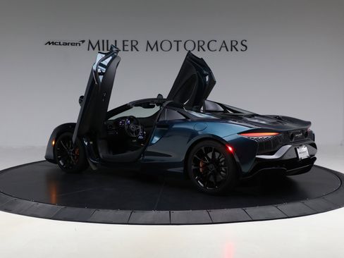 Used 2025 McLaren Artura Spider image 23
