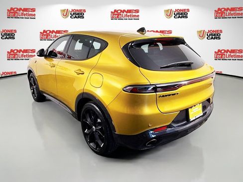 Used 2024 Dodge Hornet R/T Plus AWD/4WD image 2