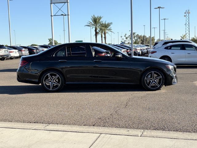 Used 2020 Mercedes-Benz E 350 4MATIC Sedan image 5