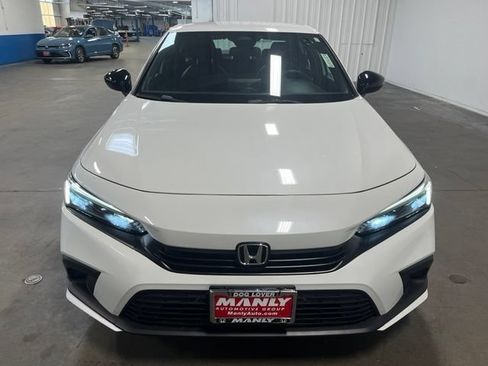 Used 2024 Honda Civic Sport image 8