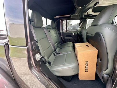 New 2026 Jeep Gladiator Mojave AWD/4WD image 34