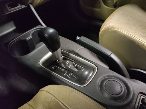 Used 2016 Mitsubishi Outlander SE FWD image 26