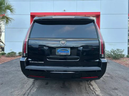 Used 2015 Cadillac Escalade ESV Premium AWD/4WD image 5