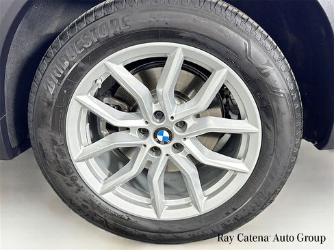 Used 2023 BMW X5 xDrive40i w/ Premium Package image 32