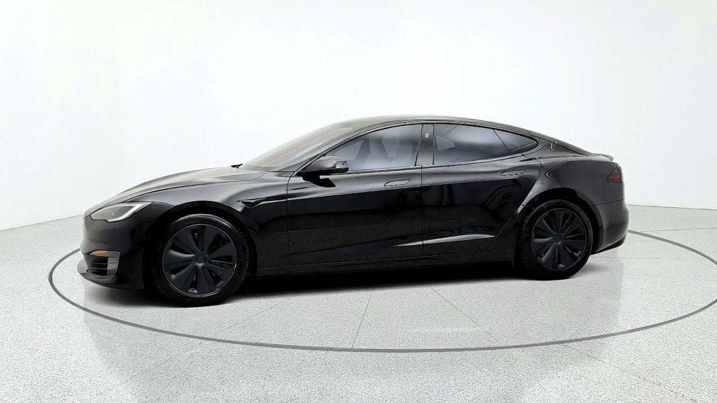 Used 2022 Tesla Model S Plaid AWD/4WD image 8