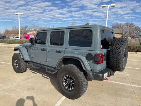 Used 2024 Jeep Wrangler Unlimited Rubicon image 5