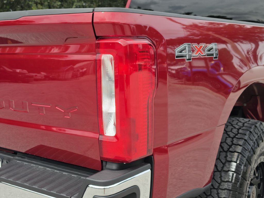 Used 2026 Ford F250 XLT AWD/4WD image 8
