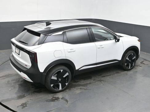 New 2026 Nissan Kicks SR w/ SR Premium Package image 37