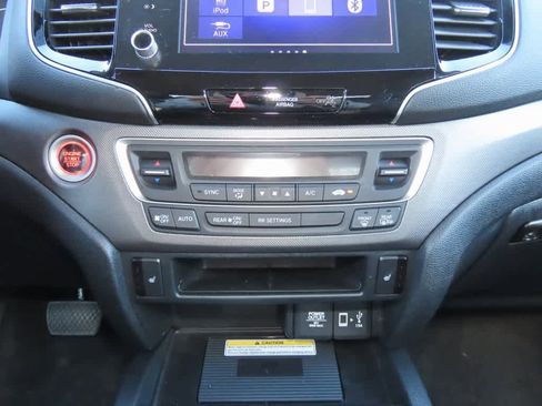 Certified 2022 Honda Ridgeline RTL-E image 22