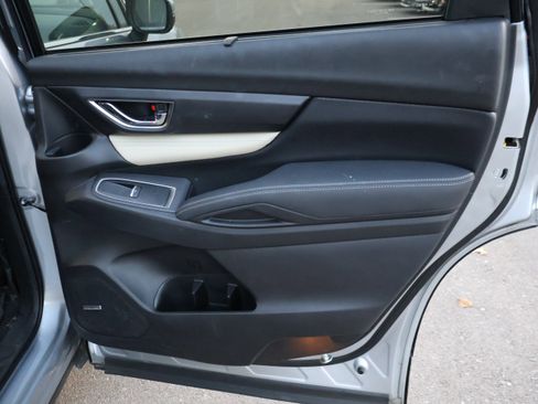 Used 2022 Subaru Ascent Limited w/ Technology Package image 13