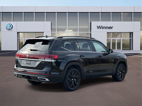 New 2026 Volkswagen Atlas SE image 5