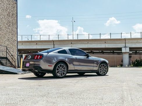 Used 2011 Ford Mustang GT Premium w/ Comfort Pkg RWD image 21