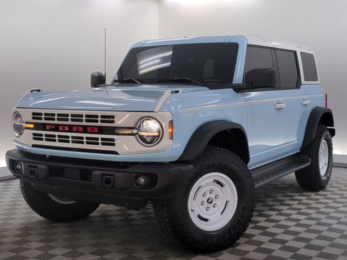 Used 2025 Ford Bronco Heritage Edition AWD/4WD image 1