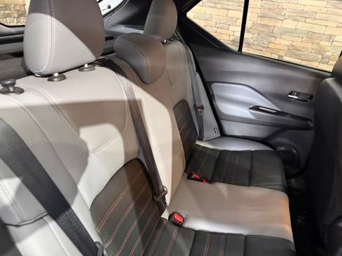Used 2023 Nissan Kicks SR w/ SR Premium Package FWD image 4