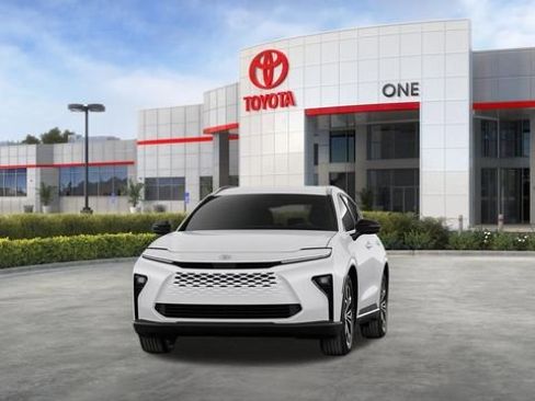 New 2026 Toyota Crown Signia image 22