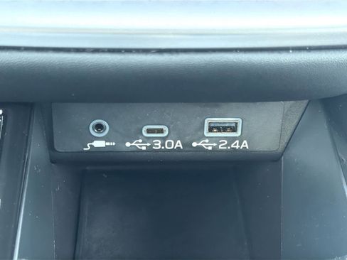 Certified 2023 Subaru Legacy Limited image 31