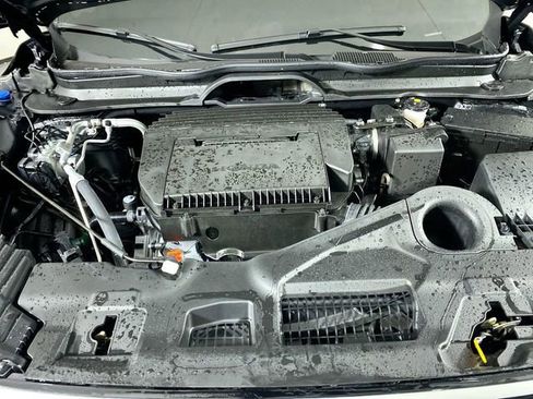 Used 2025 Honda Pilot Elite image 30