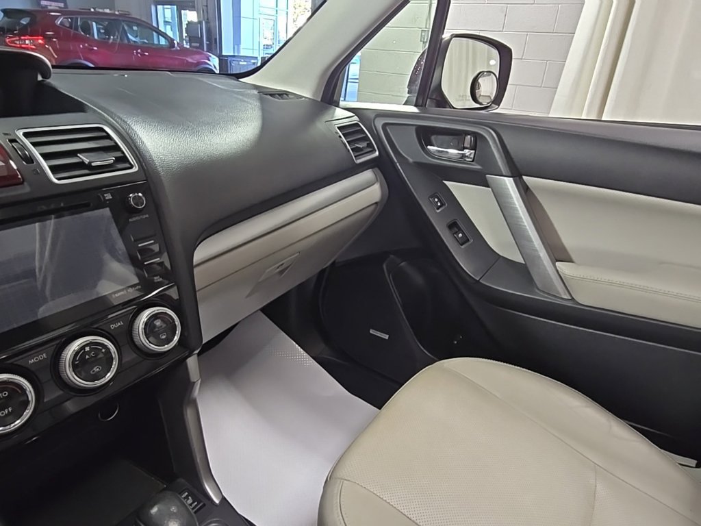 Used 2016 Subaru Forester 2.5i Touring w/ Eyesight & Navigation System AWD/4WD image 29