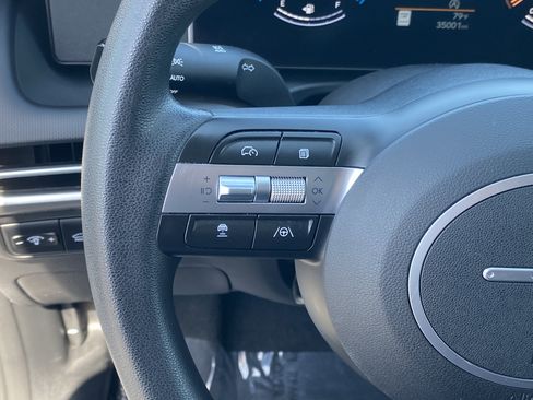 Used 2025 Hyundai Tucson SEL image 25